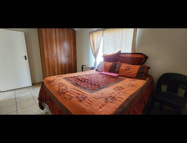 3 BEDROOM HOUSE FOR SALE IN WATERKLOOF HILL ESTATE